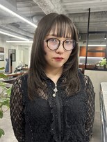 ニコ トウキョウ 渋谷(nico TOKYO)&nbsp;顔まわりレイヤーカットくびれヘア透明感ベージュ渋谷