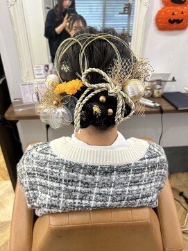 ハロー(...Hello) ヘアアレンジ 成人式ヘア 卒業式ヘア 結婚式ヘア