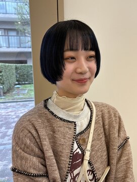 シア 綾瀬店(SHEER) ショートボブ/ブルーブラック