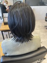 アチーブリス(achieve Liss)&nbsp;外ハネ小顔ウルフレイヤー似合わせカット20代30代40代