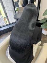 ヨンセンチメートルヒロサカ(4cm HIROSAKA)&nbsp;髪質育成トリートメント