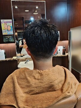 ヘアーモードキクチ 神田日銀通り店 刈り上げショート