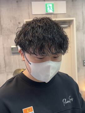 メイン(MENIN) 【Insta@hi_de0205】ツイストスパイラルパーマ[相模大野/町田]