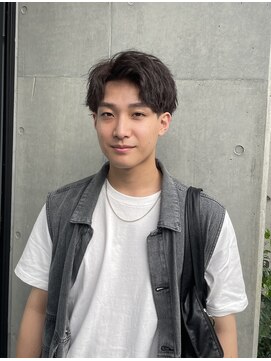 デフカッヅ 北千住(DEF CUTZ) アップバングショート