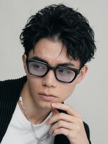 フィフス(fifth)&nbsp;原宿フェザーパーマメンズカットセンターパートコンマヘアfifth