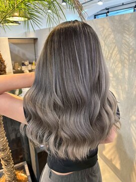 メリー オオサカ(Merly Osaka) バレイヤージュ