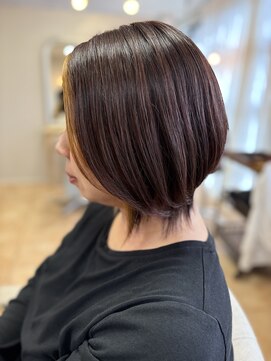 前下がりショートボブ