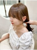・大人ガーリーダークアッシュミディアムレイヤー似合わせカット