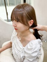 レア 表参道(L'ea)&nbsp;・大人ガーリーダークアッシュミディアムレイヤー似合わせカット