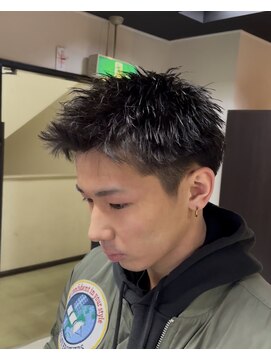 グロウ 博多店(growth) スパイキーショート