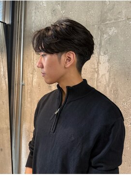 オルカ(ORCA) センターパート メンズカット メンズパーマ 新宿 メンズ