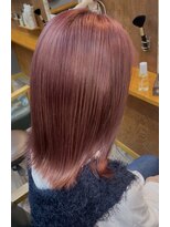 ヘアーサロン アトリエ(Hair salon ATORIE)&nbsp;ミディアムヘアブリーチカラーピンクカラー