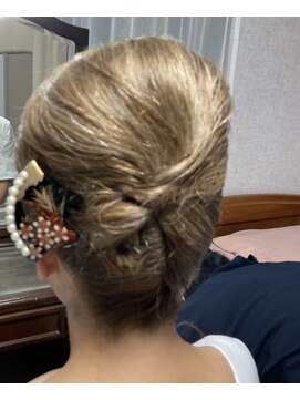 美容室あーるびーる 花水木 卒入学ヘアアレンジ