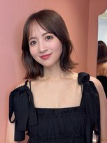 コート 青山(Cote)&nbsp;30代40代50代ひし形レイヤーふんわりミディアムブラウンカラー