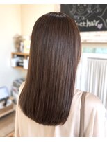 リエットヘア(Lie et.hair) 【西尾市 美容室】思わず見惚れる、大人の艶ストレート