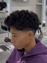 グルーマーズクレッジ 渋谷店(GROOMER/S CREDGE)&nbsp;テーパーウォーリアカット　スパイキーショート