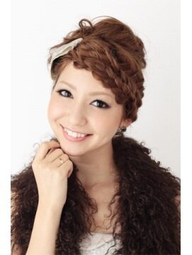 アトリア コースト 横浜(Atria Coast) アンティークドールアップ/Atria Coast横浜駅西口