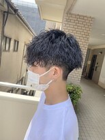 ブレイズ ザ サロン(BLAZE THE SALON)&nbsp;黒髪無造作束感簡単スタイリング波巻きスパイラル【BLAZE 大庭】