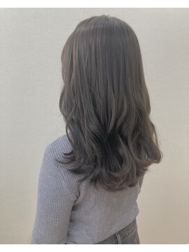 モルニ(MORNI) 透明感グレージュ_ヌナボブ チャンモリ ボブルフ