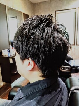 セブン(SEVEN) 直毛の為の直毛による直毛ザクザクカット