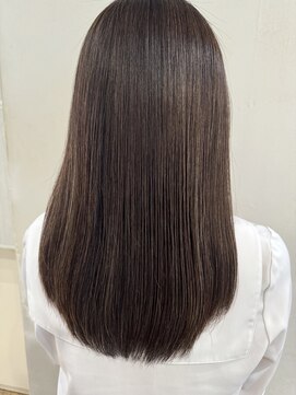 セブンベルベット(7 Velvet) 【つやストレート髪質改整　//  横松ゆかり】