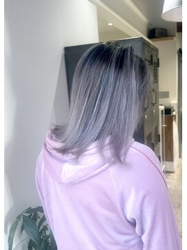 リフル 八王子(RIFULL) ハイライト　レイヤー ショートヘア　ボブ　くびれレイヤー