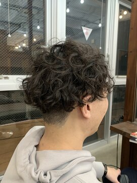 ヘアメイク デザート(HAIR MAKE DESART) 佐藤洋一【メンズウェーブパーマ】