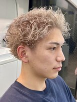 エース(ACES)&nbsp;全方向綺麗×クォリティカット×ハイトーンスパイキーショート