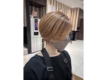 ヘアアンドビューティー クアトロ 戸祭店(QUATRO)