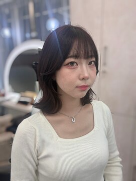 ジーナ 梅田(Zina) 【梅田】シースルーぱっつん前髪×ミディアムくびれヘア