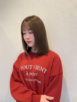 リム(Limb) ぱつっとボブ　ミルクティーベージュ