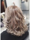 30代40代50代60代ホワイトベージュ　ブリーチオン白髪ぼかし