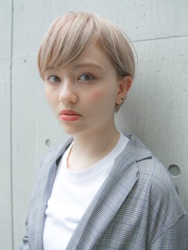 ルティア 池袋(Lutia) ハイトーン耳かけマニッシュショート