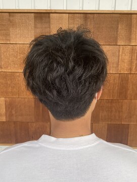 アンチ(ANTI) ナチュラルふわっとパーマ