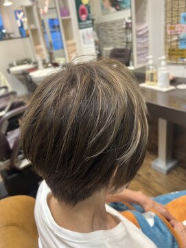 ジョーダン ヘアーワークス(JohDan hair works) レディースハイライト