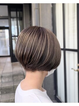 ココネ(cocone) 刈り上げマッシュスタイル
