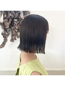 ボアップ(boappu) #ぷつっとボブ#切りっぱなしボブ#ボブヘア#グレージュカラー