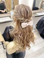 サロン ハリウッド(Salon Hollywood) ハーフアップ