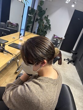 エイト 藤沢店(EIGHT fujisawa) ハンサムショート×ベージュカラー