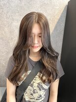 シック(chic.)&nbsp;透明感ブラウン♪