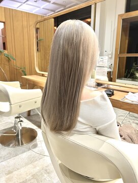 フラム(fulam) ホワイトベージュ