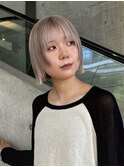 切りっぱなしボブ/顔まわりレイヤー/ローライト/デザインカラー