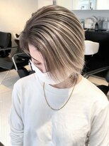 シオン(shion)&nbsp;ショートホワイトブロンド美髪_ba388061