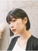 ボブ　外ハネボブ　くびれヘア　切りっぱなしボブ　暗めカラー