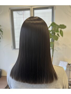 リーシュ(LEASH) ｓｎｓ話題の髪質改善ネオメテオストレート