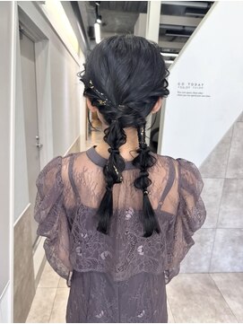RAU. ベージュカラー/ブリーチなしダブルカラー/ヘアセット お呼ばれヘアセット/ヘアアレンジ