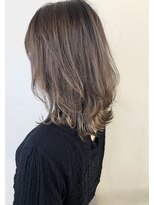 ソーコヘアー 曙町(So-ko hair) 38式バレイヤージュ_グレージュ_外ハネ