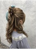 ハーフアップのお団子アレンジ