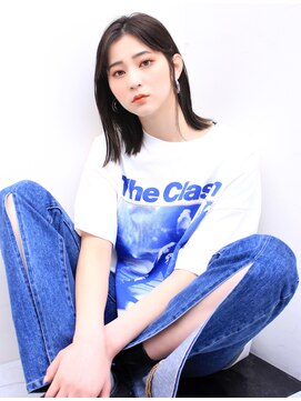 ヨファヘアー 岡本店(YOFA hair) センターパートミディアム 0304