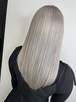 エゴル ナゴヤサカエ(ENGOL NAGOYA SAKAE)&nbsp;ホワイトカラー